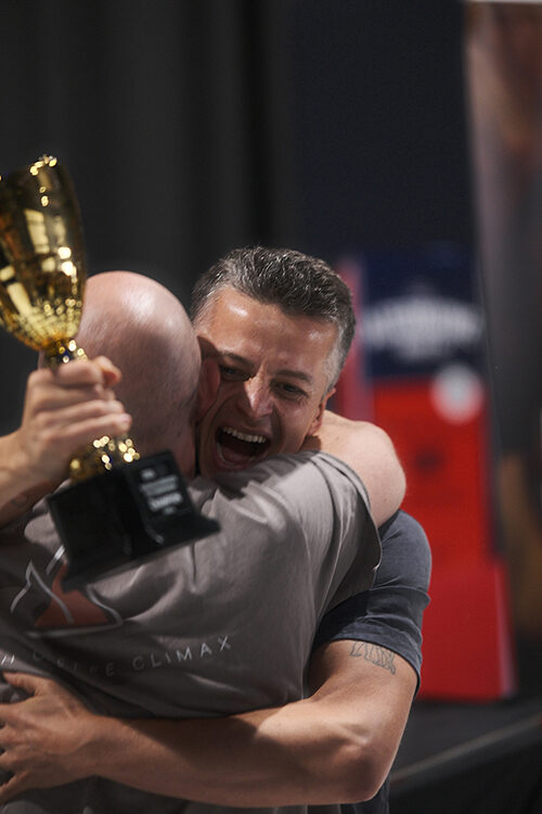 Simon Win Small